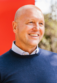 Andy  van Hassel