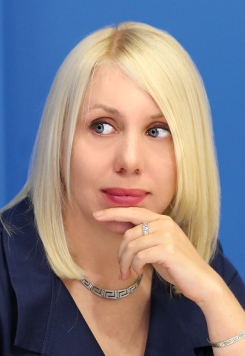 Elena Davlikanova
